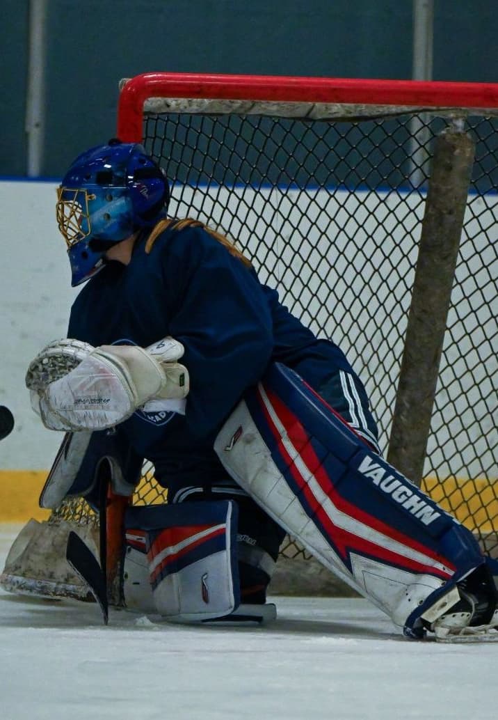 A graphic displays a male baseball player's recruiting profile.